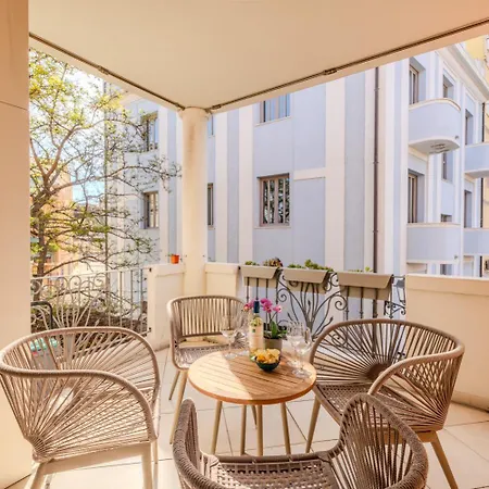 Historic Center, Veranda Con Vista, Private Parking E Wifi Olbia